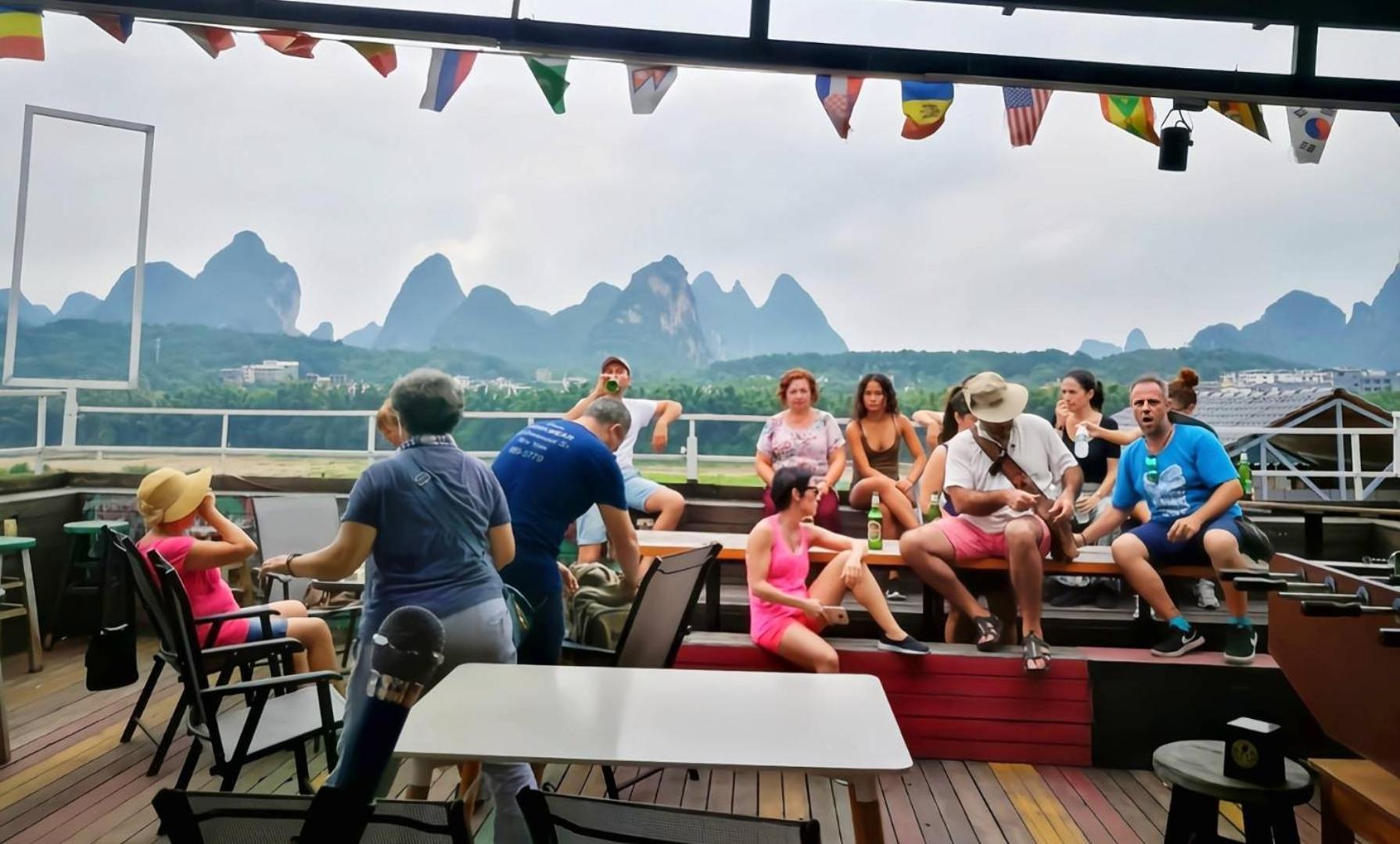Showbiz Hostel Yangshuo Zewnętrze zdjęcie